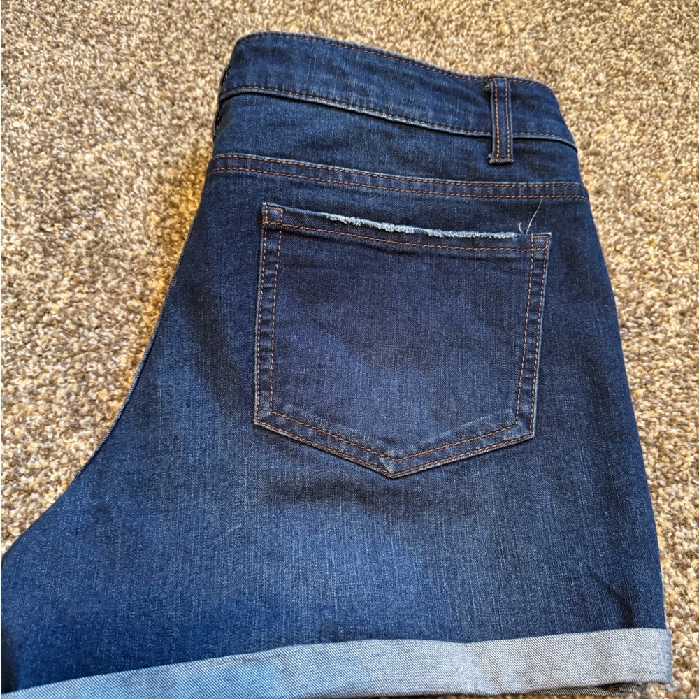 Time and Tru Women's Dark Blue Jean Shorts